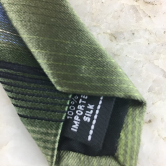 ARROW SILK TIE (NWT) - Picture 5 of 13